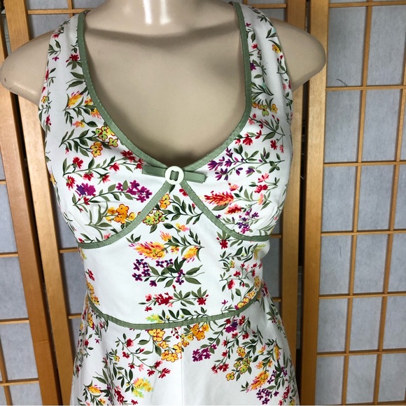 Madison Leigh Romantic Flower Print Sun Dress Sz 6 - Picture 2 of 13